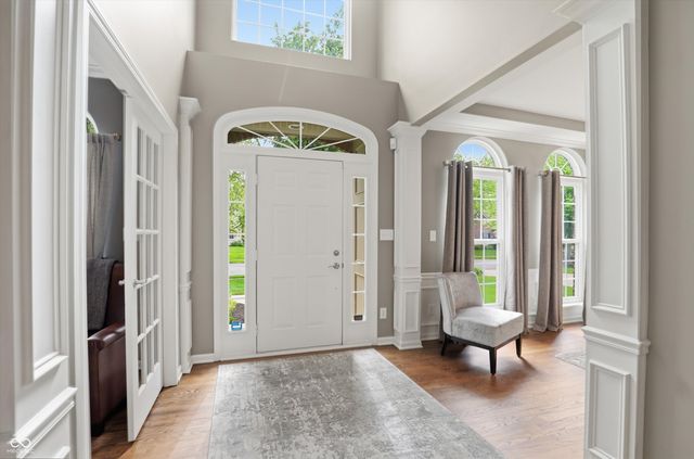 12474 Shadow Cove Way, Carmel, IN 46033