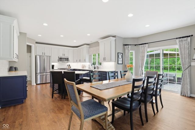 12474 Shadow Cove Way, Carmel, IN 46033