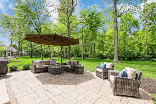 12474 Shadow Cove Way, Carmel, IN 46033
