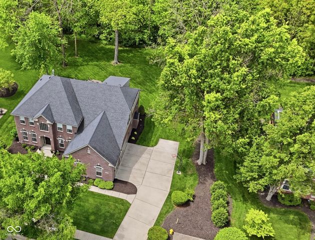 12474 Shadow Cove Way, Carmel, IN 46033