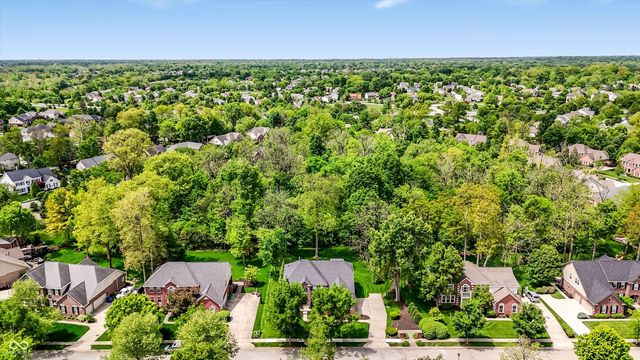 12474 Shadow Cove Way, Carmel, IN 46033