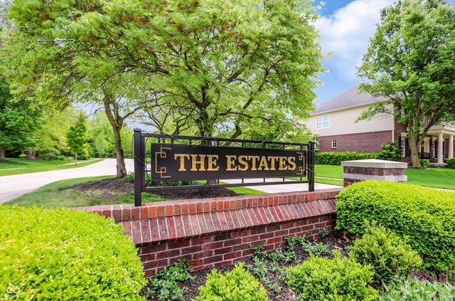 12474 Shadow Cove Way, Carmel, IN 46033