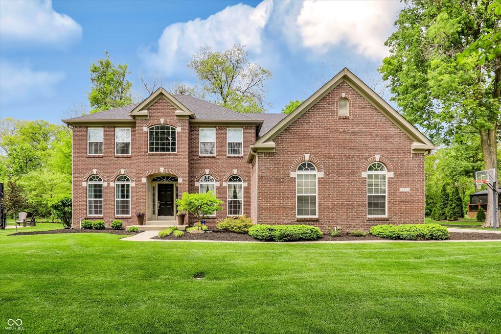 12474 Shadow Cove Way, Carmel, IN 46033