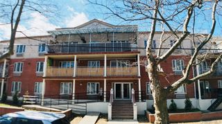 6434 Grand Central Parkway 3D, Forest Hills, NY 11375