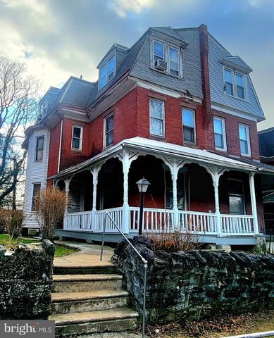 324 W EARLHAM TER, Philadelphia, PA 19144