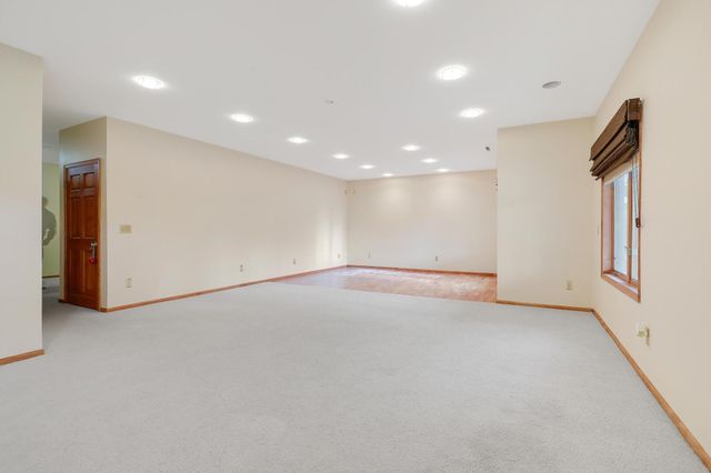 17685 79th Place N, Maple Grove, MN 55311