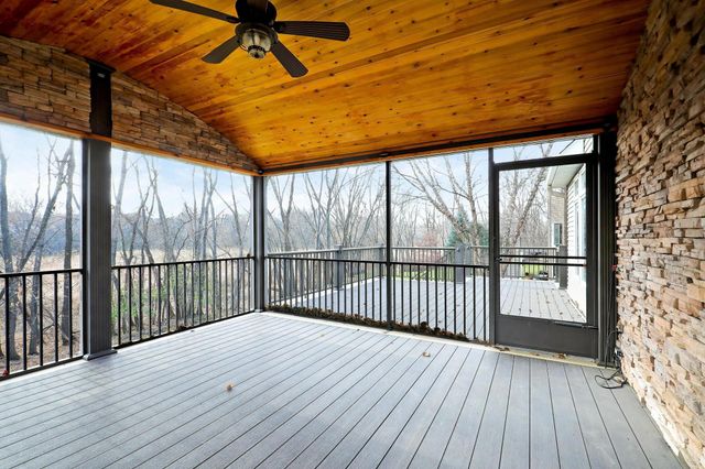 17685 79th Place N, Maple Grove, MN 55311