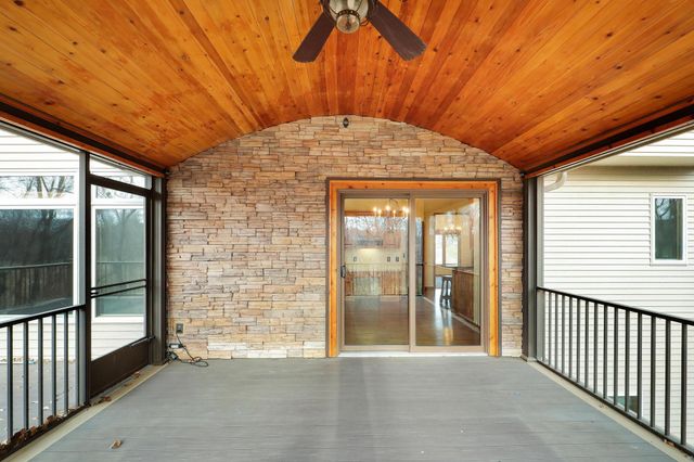 17685 79th Place N, Maple Grove, MN 55311