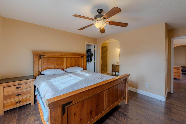 9709 Torriso Court SW, Albuquerque, NM 87121