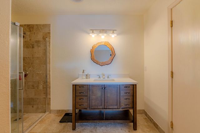 9709 Torriso Court SW, Albuquerque, NM 87121