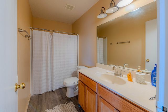 9709 Torriso Court SW, Albuquerque, NM 87121