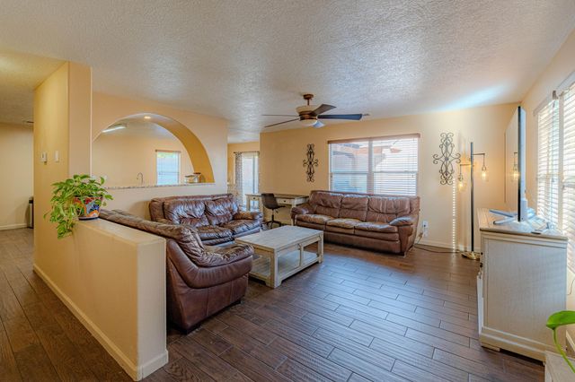 9709 Torriso Court SW, Albuquerque, NM 87121