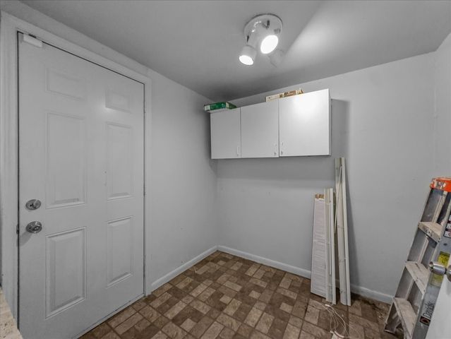 817 Marion Avenue, Fort Worth, TX 76104