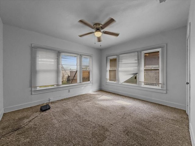 817 Marion Avenue, Fort Worth, TX 76104