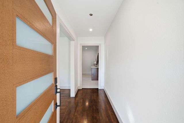 8810 Theysen Drive, Houston, TX 77080