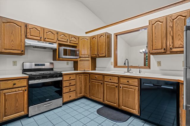511 Trading Post Trail, Rockton, IL 61072