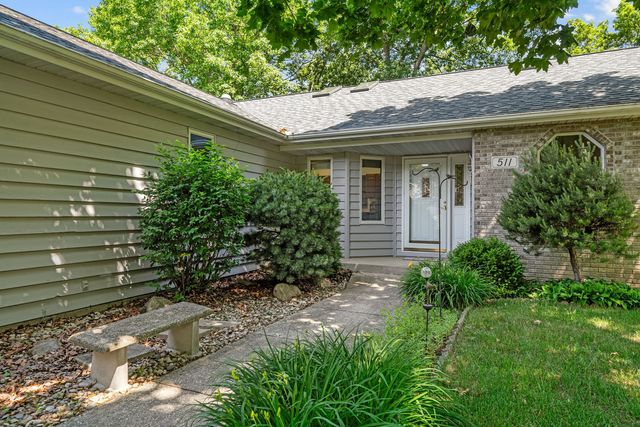 511 Trading Post Trail, Rockton, IL 61072