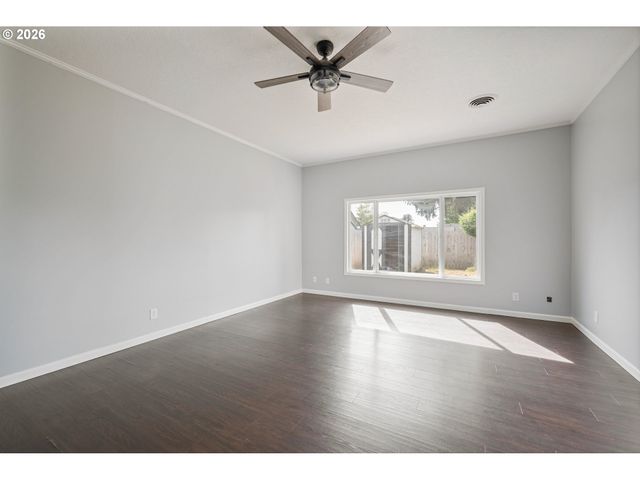 2017 28TH Ave, Longview, WA 98632
