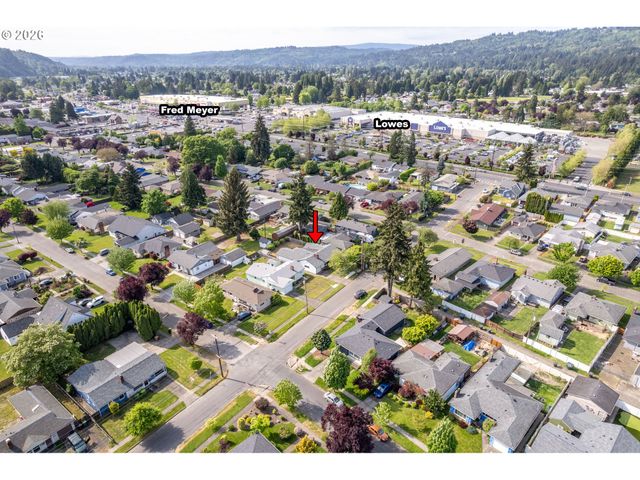 2017 28TH Ave, Longview, WA 98632