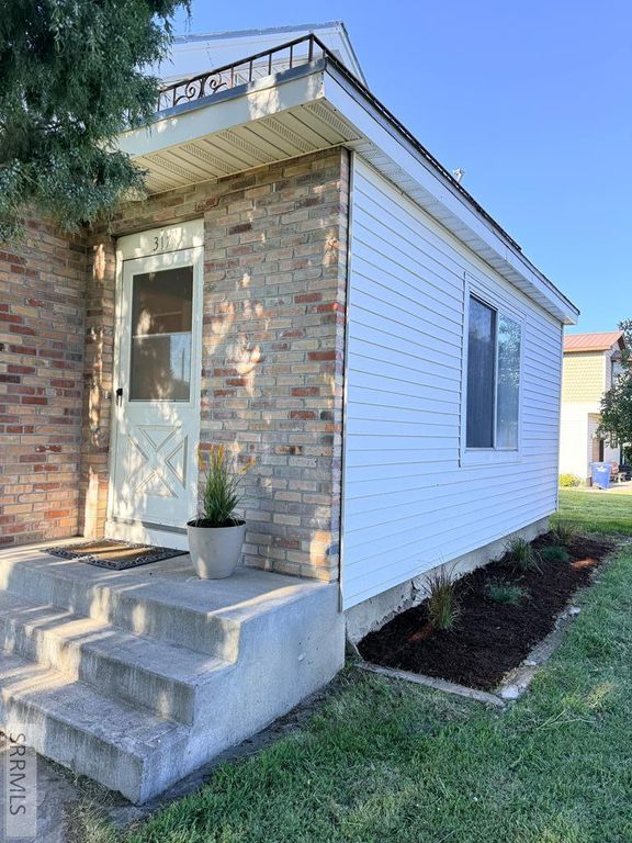 Image 42 of property listing at 317 3rd Street, Ashton, ID 83420