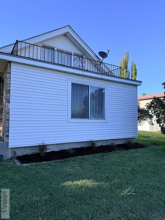 Image 43 of property listing at 317 3rd Street, Ashton, ID 83420
