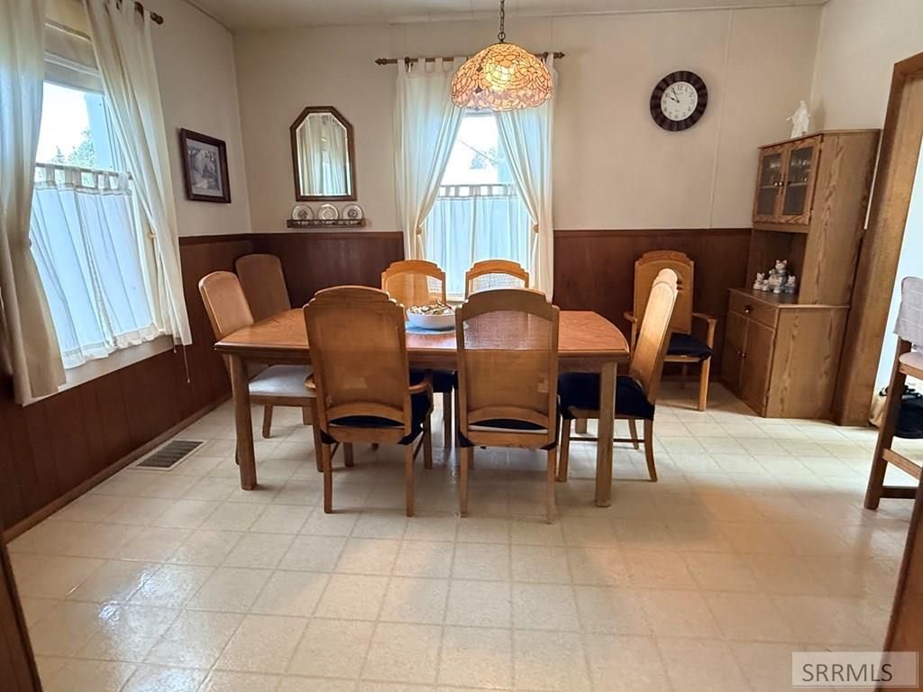 Image 6 of property listing at 317 3rd Street, Ashton, ID 83420