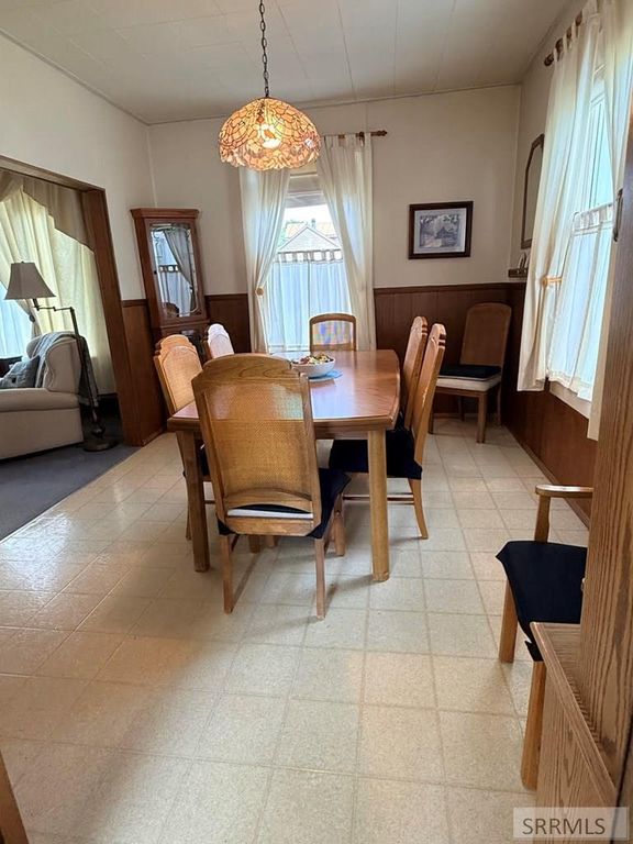Image 7 of property listing at 317 3rd Street, Ashton, ID 83420