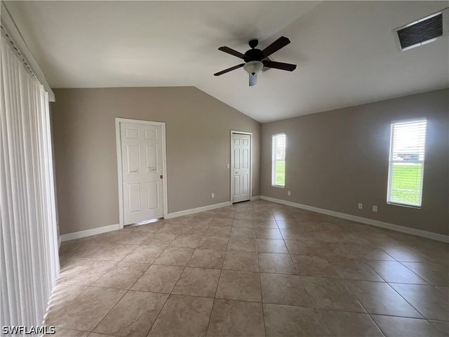 932 SW 4th AVE, Cape Coral, FL 33991