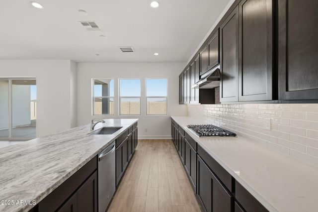 3390 W SUNSTONE Drive, San Tan Valley, AZ 85144