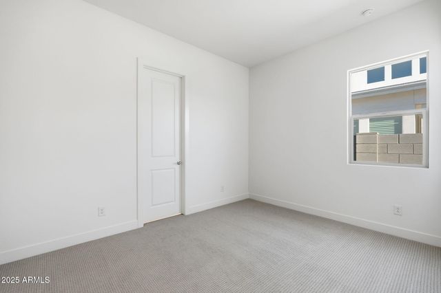 3390 W SUNSTONE Drive, San Tan Valley, AZ 85144