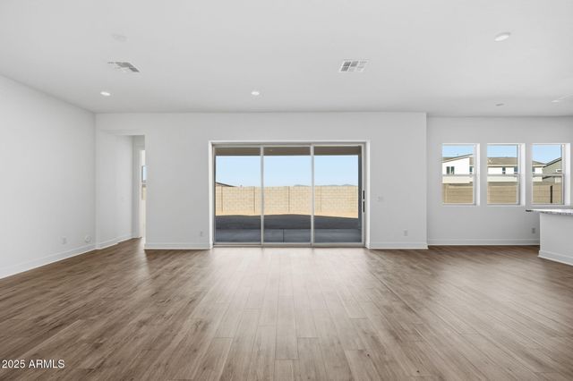 3390 W SUNSTONE Drive, San Tan Valley, AZ 85144