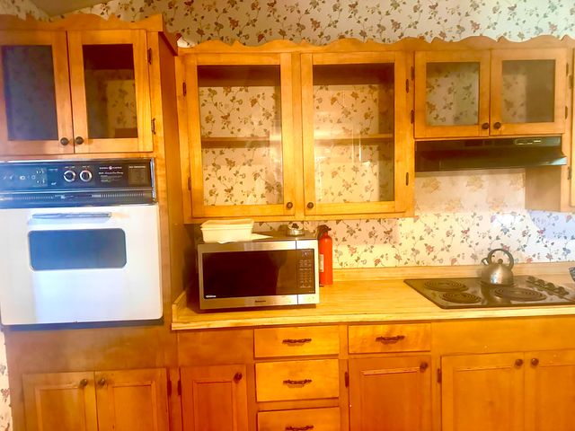 101 Shady Ln., Hattiesburg, MS 39402