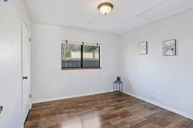 1312 1312 Wylmawood Ln, Modesto, CA 95355