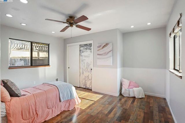 1312 1312 Wylmawood Ln, Modesto, CA 95355