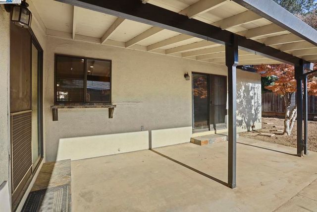 1312 1312 Wylmawood Ln, Modesto, CA 95355