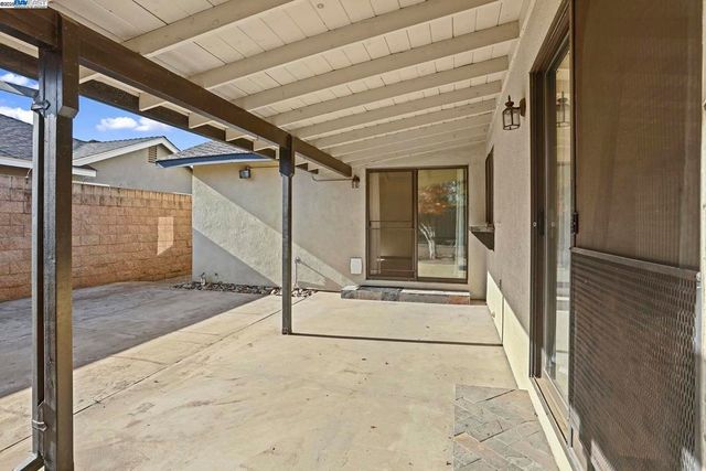 1312 1312 Wylmawood Ln, Modesto, CA 95355