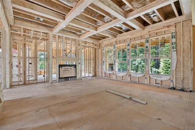 271 Lake Vista Drive, Statham, GA 30666