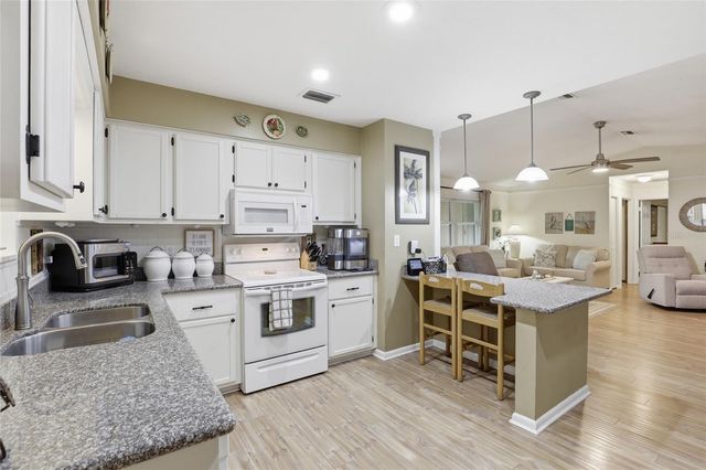 710 SW 77TH TERRACE, Gainesville, FL 32607
