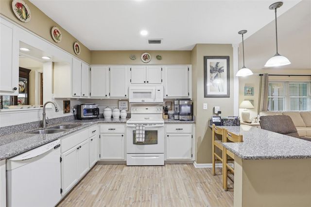710 SW 77TH TERRACE, Gainesville, FL 32607