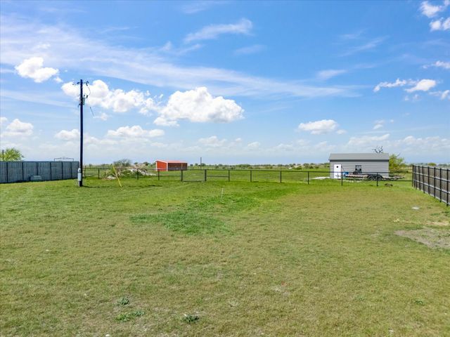 341 Mesa Ridge, Decatur, TX 76234