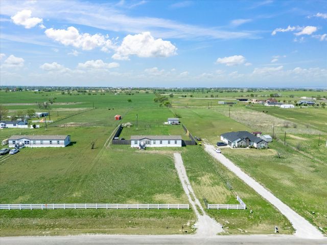 341 Mesa Ridge, Decatur, TX 76234