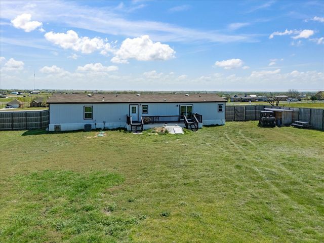 341 Mesa Ridge, Decatur, TX 76234