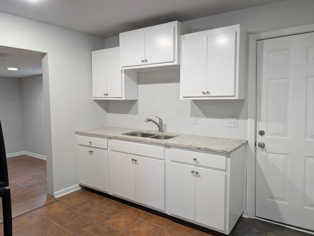 815 E Grundy St, Tullahoma, TN 37388