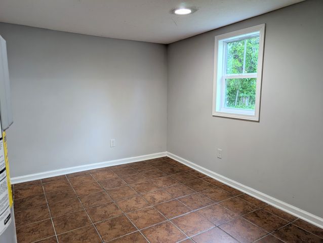 815 E Grundy St, Tullahoma, TN 37388