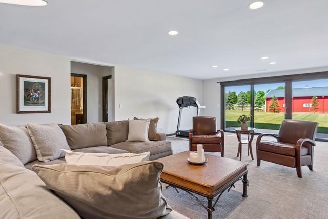 7526 Turner Road, Independence, MN 55359