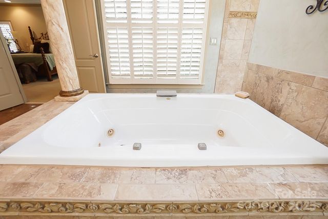 2016 Autumn Blossom Lane, Waxhaw, NC 28173