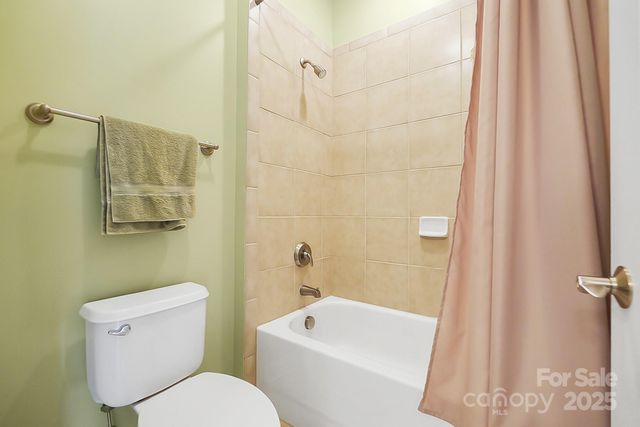 2016 Autumn Blossom Lane, Waxhaw, NC 28173