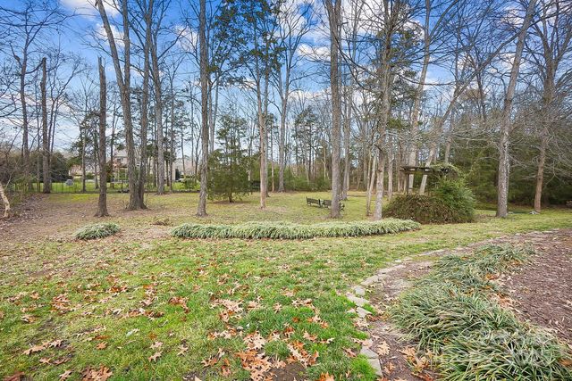 2016 Autumn Blossom Lane, Waxhaw, NC 28173