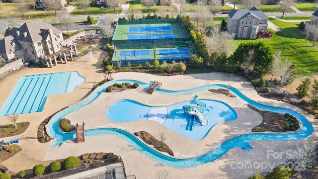 2016 Autumn Blossom Lane, Waxhaw, NC 28173