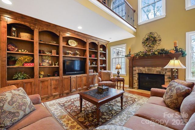 2016 Autumn Blossom Lane, Waxhaw, NC 28173